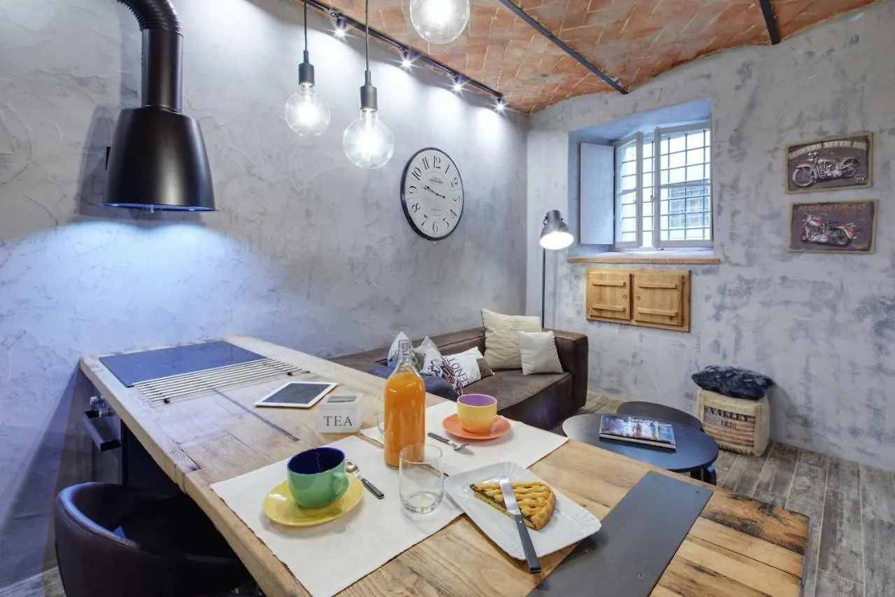 Civico7 Apartment Arezzo Italy